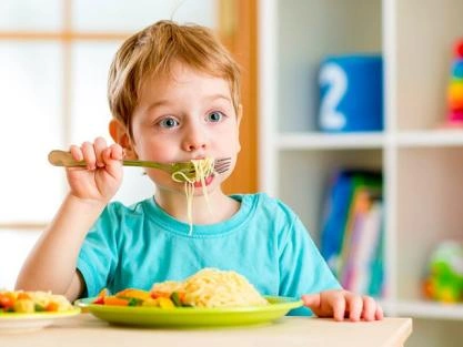 Советы по выбору посуды для детей