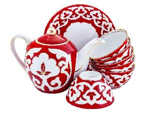 Чайный сервиз Красная Пахта, Turon porcelain, с золотом, 8 предметов Чайный сервиз Красная Пахта, Turon porcelain, с золотом, 8 предметов