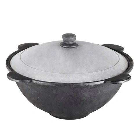 Казан чугунный DAVR METALL с крышкой, плоское дно, 12 л