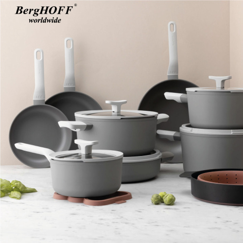 Сковорода-вок с крышкой BergHOFF Leo, 32 см