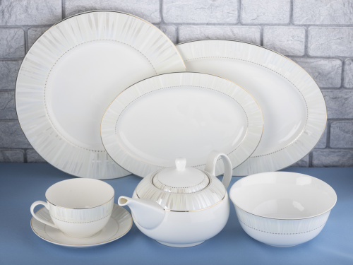 Тарелка фарфоровая Moon Line, PLOVER, 28 см